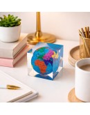 декоративен глобус в прозрачен куб