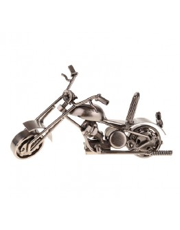 Декоративна фигурка от метал – мотор с въртящи се гуми